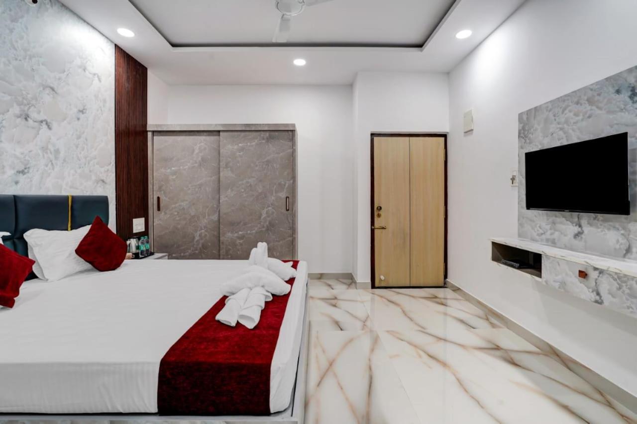 Hotel Sky Blue And Suites Bangalore Exterior foto